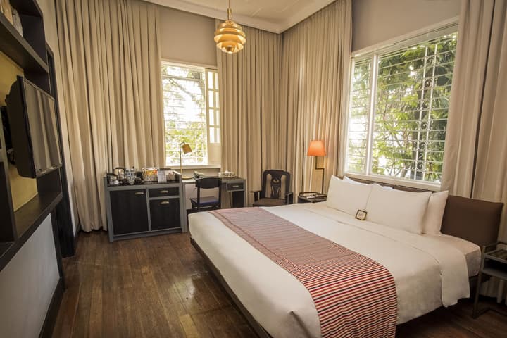 The Henry Hotel Manila