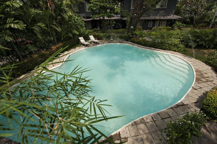 The Henry Hotel Manila