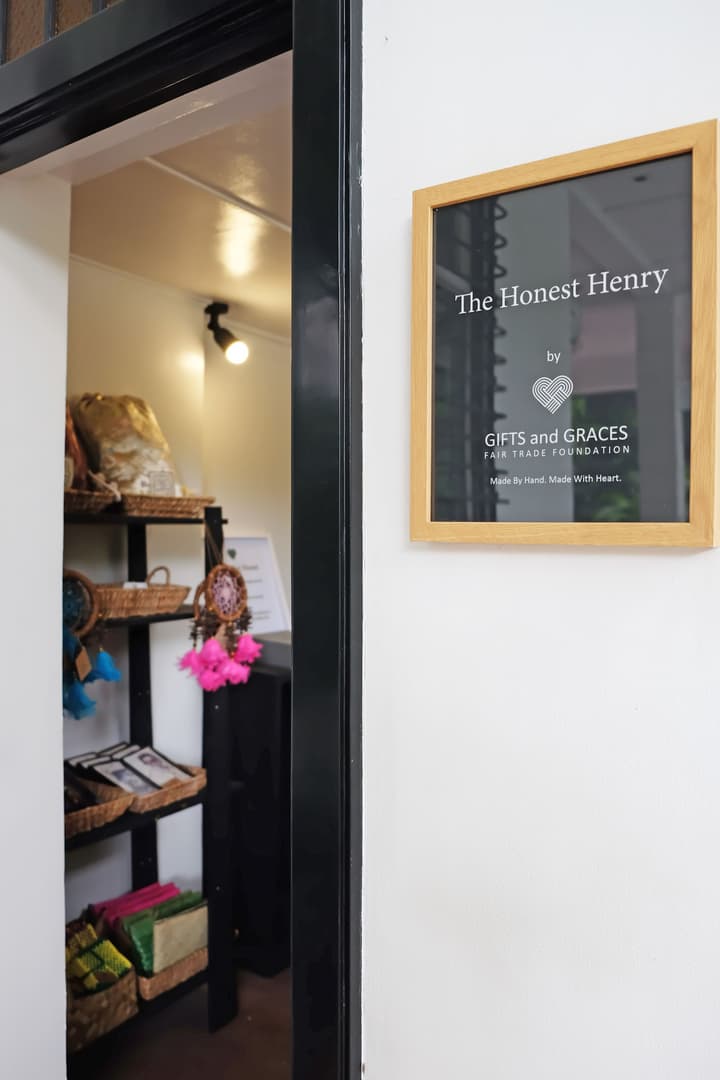 The Henry Hotel Manila