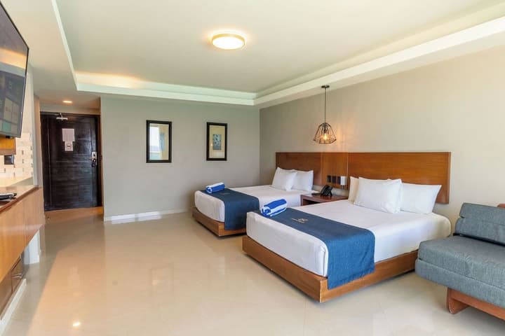 Ocean Dream Cancun by GuruHotel