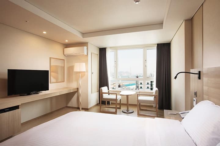 Crown Harbor Hotel Busan