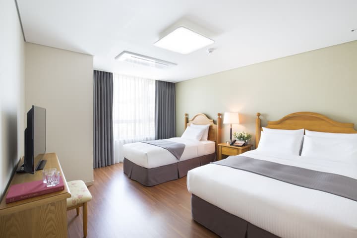 Crown Harbor Hotel Busan