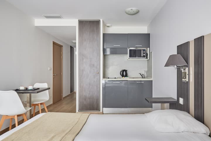Odalys City Apartment Hotel - Montpellier Centre Gare Saint Roch