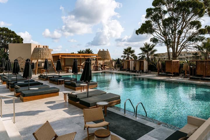 Eliros Mare Beachfront Poem Hotel