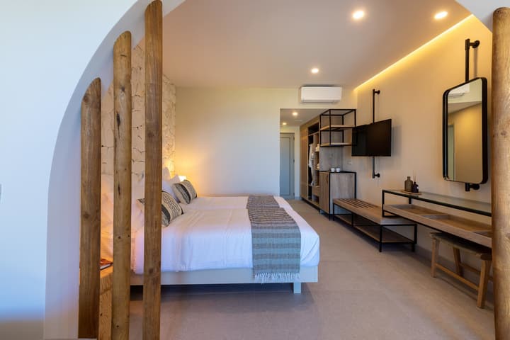 Eliros Mare Beachfront Poem Hotel
