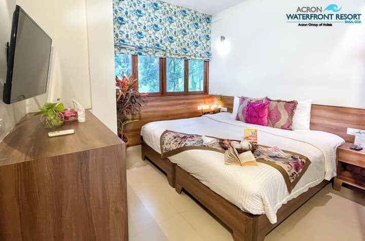 Acron Waterfront Resort
