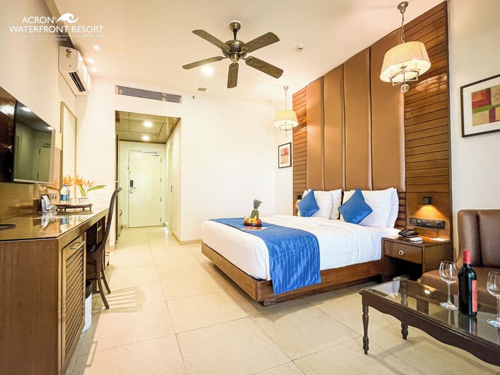 Acron Waterfront Resort