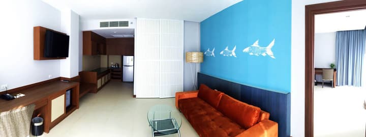 Fishermen's Harbour Urban Resort