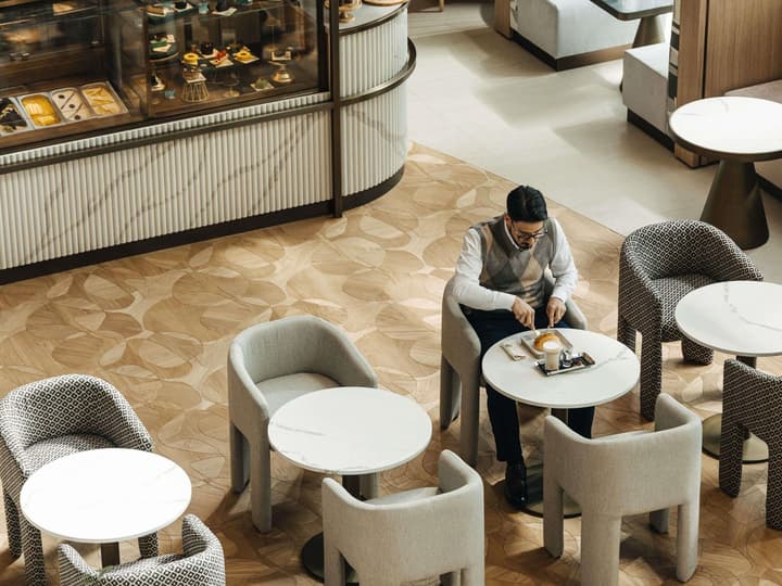 Pullman Dubai Jumeirah Lakes Towers - Hotel and Residence