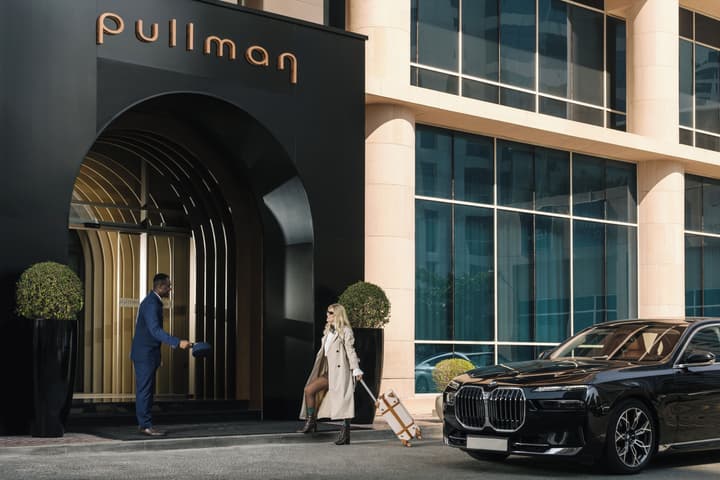 Pullman Dubai Jumeirah Lakes Towers - Hotel and Residence