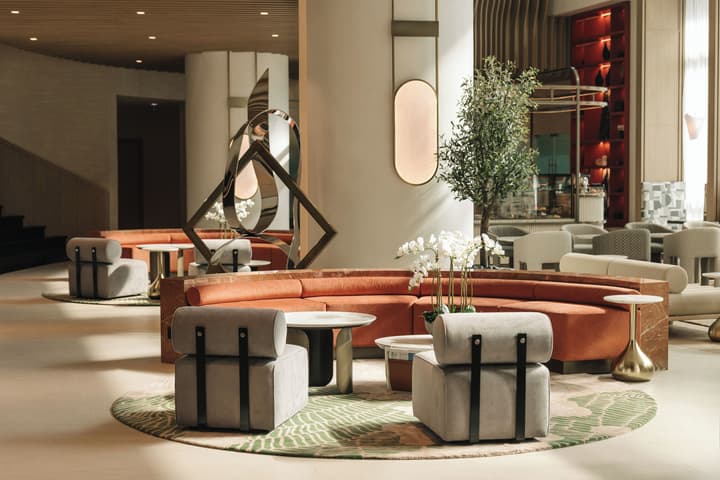 Pullman Dubai Jumeirah Lakes Towers - Hotel and Residence