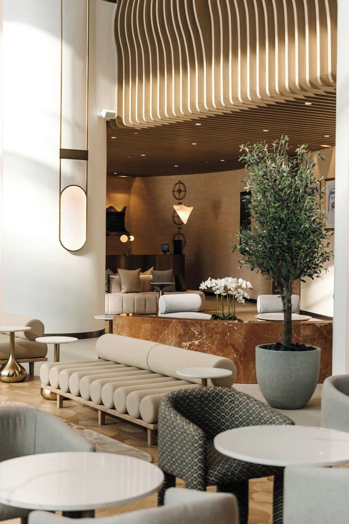 Pullman Dubai Jumeirah Lakes Towers - Hotel and Residence
