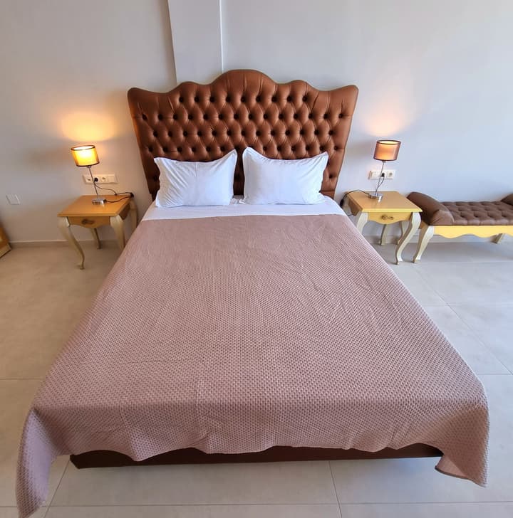 Enjoy Lichnos Bay Village, Camping, Hotel & Apartments