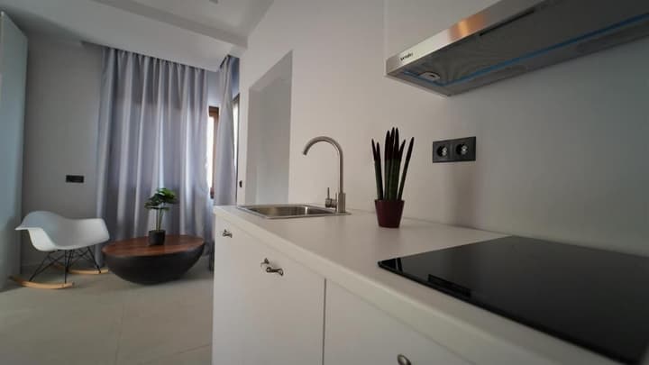 Enjoy Lichnos Bay Village, Camping, Hotel & Apartments