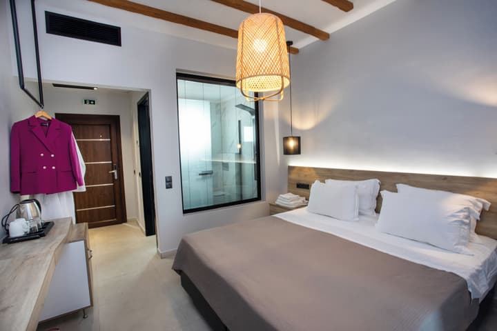 Enjoy Lichnos Bay Village, Camping, Hotel & Apartments