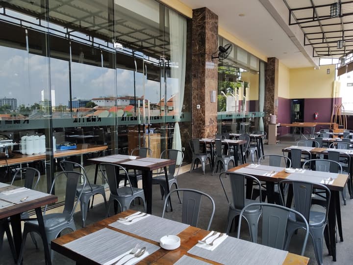 Harper Malioboro Yogyakarta by ASTON