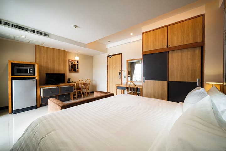 Ratana Hotel Rassada