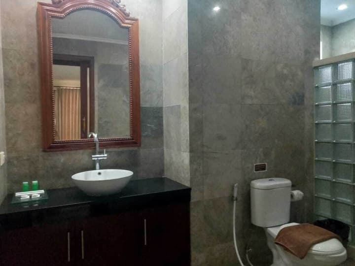 Sekuta Condo Suites