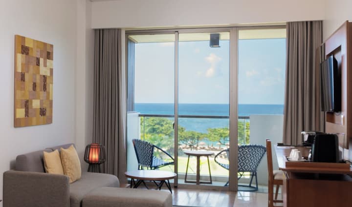 MERUSAKA Nusa Dua