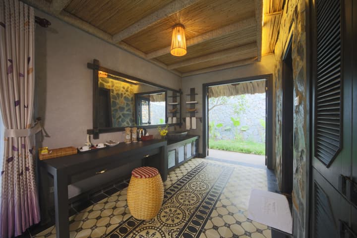 Mai Chau Ecolodge