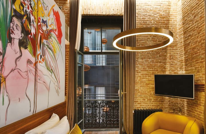 Hotel The Public