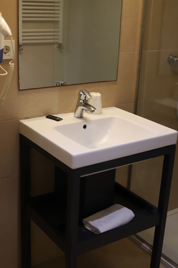 New Hotel Colón