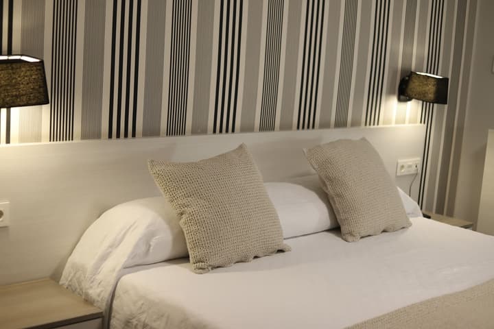 New Hotel Colón