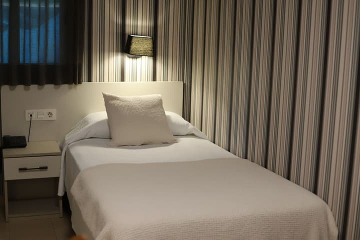New Hotel Colón