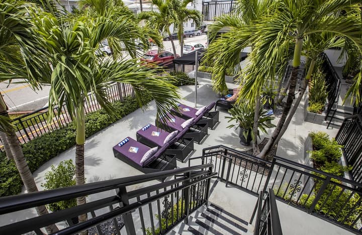 Beachside All Suites Hotel, a South Beach Group Hotel