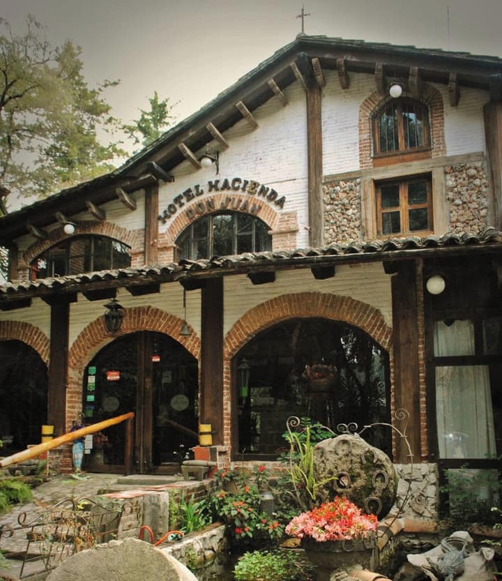 Hotel Azulejos