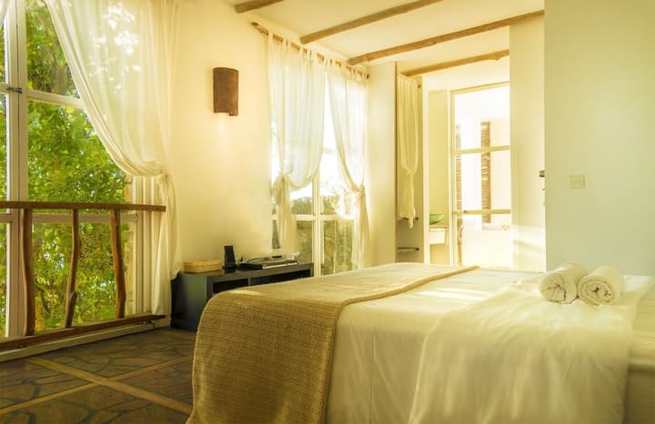 Bliss Hotel