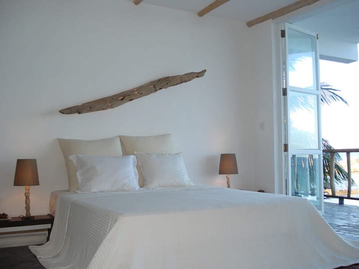 Bliss Hotel