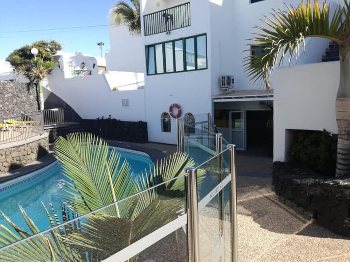 Apartamentos Acuario Sol