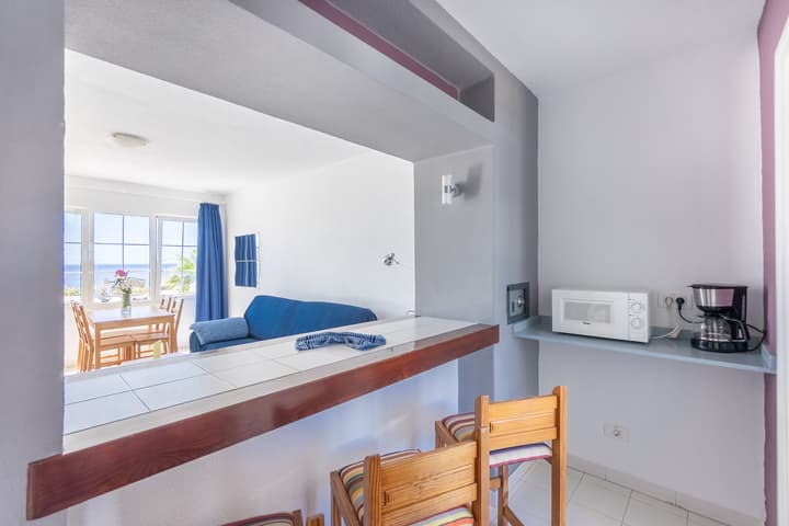 Vista Mar - SELECT ADULTS (+16)