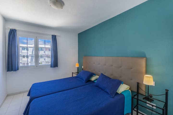 Vista Mar - SELECT ADULTS (+16)