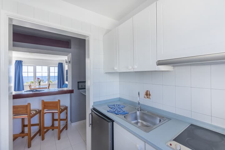 Vista Mar - SELECT ADULTS (+16)