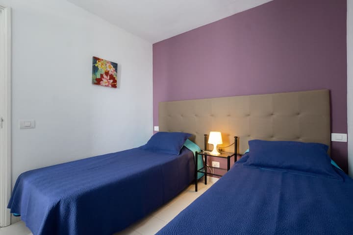 Vista Mar - SELECT ADULTS (+16)