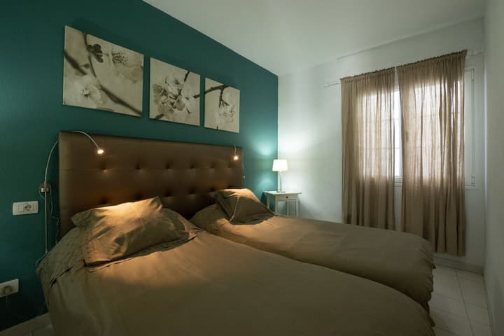 Vista Mar - SELECT ADULTS (+16)