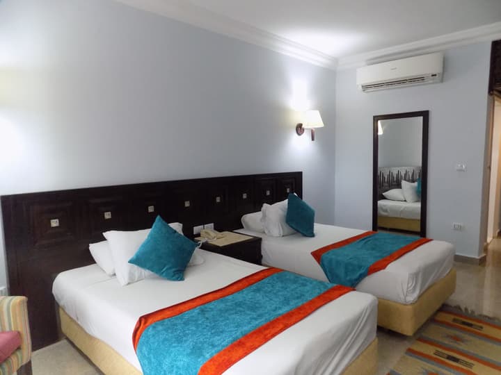 Turquoise Beach Hotel