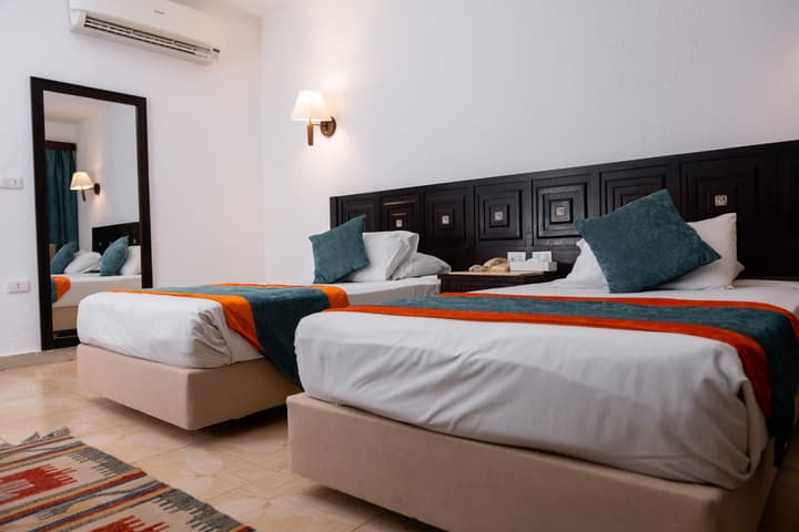 Turquoise Beach Hotel