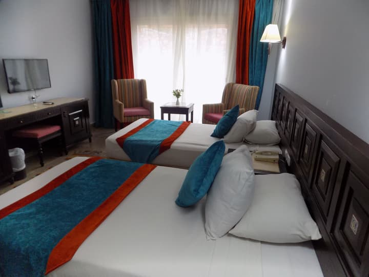 Turquoise Beach Hotel