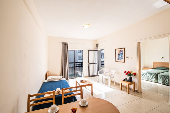 Anthea Hotel Apartments