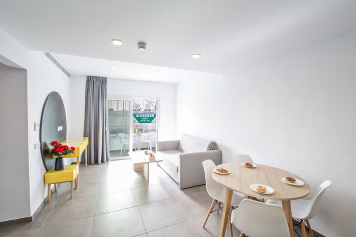 Anthea Hotel Apartments