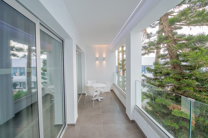 Anthea Hotel Apartments