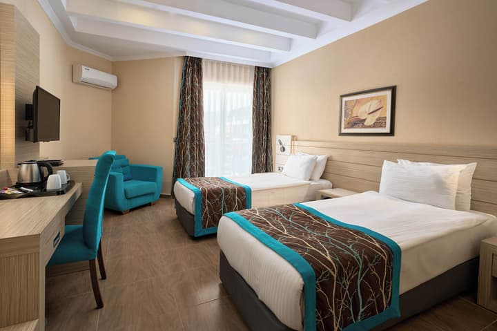 Kaila Beach Hotel - All Inclusive
