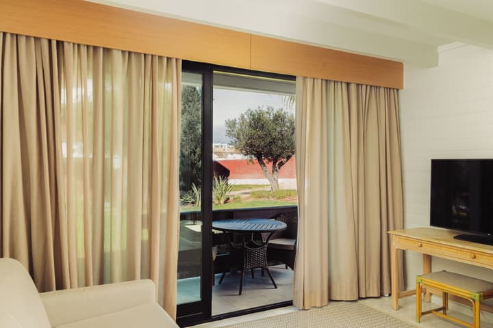 Topazio Vibe Beach Hotel & Apartments - Adults Friendly