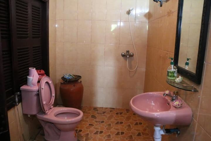 Bong Thom Home Stay