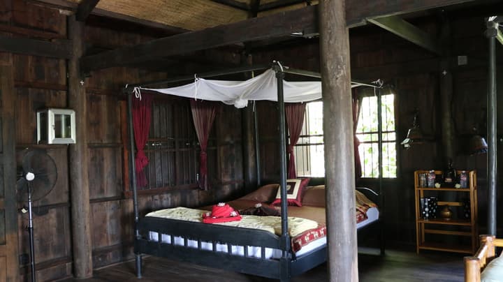 Bong Thom Home Stay