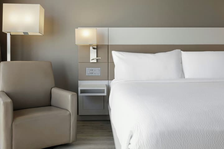 AC Hotel by Marriott Miami Beach