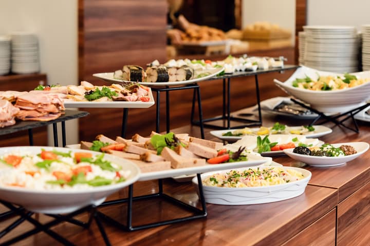 Warsaw Plaza Hotel